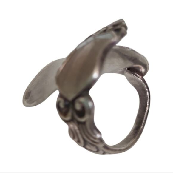Sterling Silver Curved Saddle Ring - Picture 4 of 5